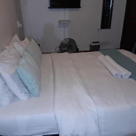 Corgi Guest House Johannesburg Bagian luar foto