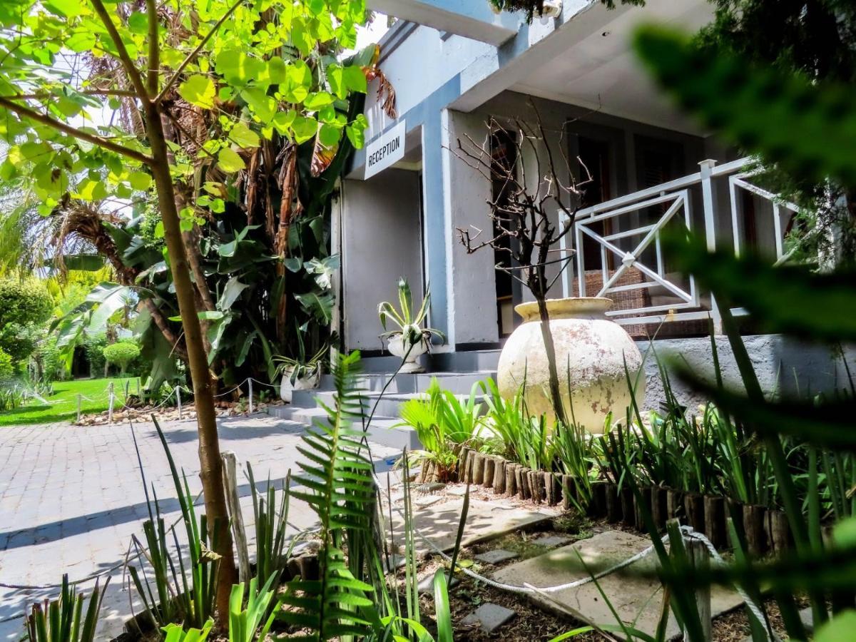 Corgi Guest House Johannesburg Bagian luar foto