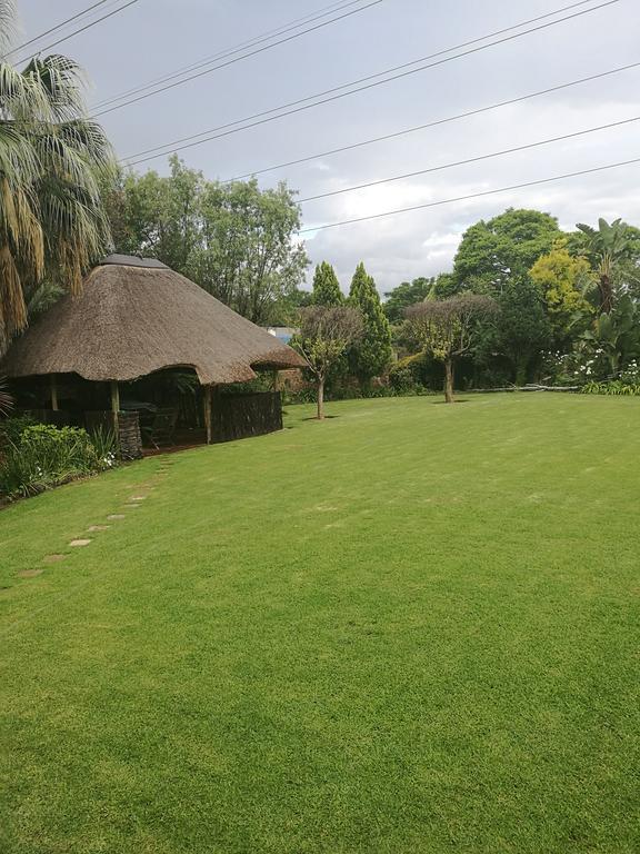 Corgi Guest House Johannesburg Bagian luar foto
