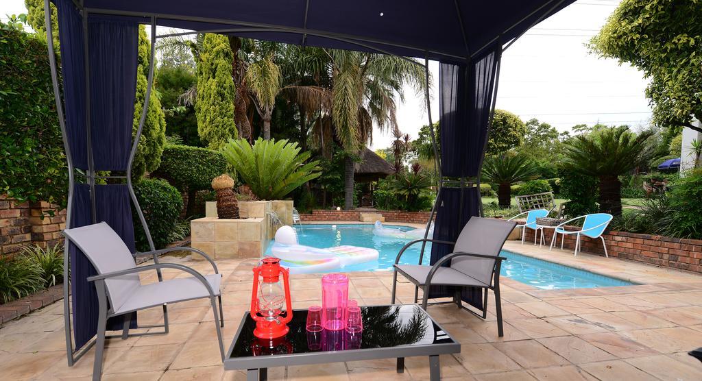 Corgi Guest House Johannesburg Bagian luar foto