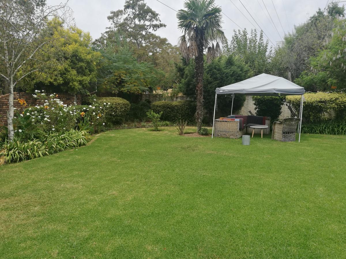Corgi Guest House Johannesburg Bagian luar foto